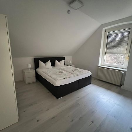 Premium Apartment Bochum Near Duesseldorf Airport Bagian luar foto