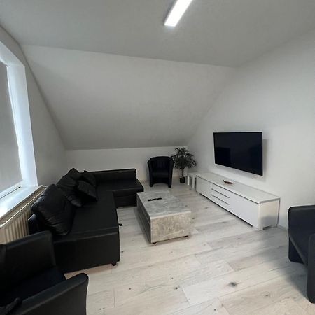Premium Apartment Bochum Near Duesseldorf Airport Bagian luar foto