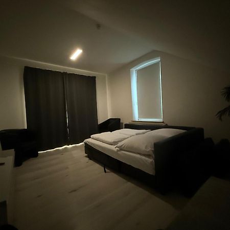 Premium Apartment Bochum Near Duesseldorf Airport Bagian luar foto