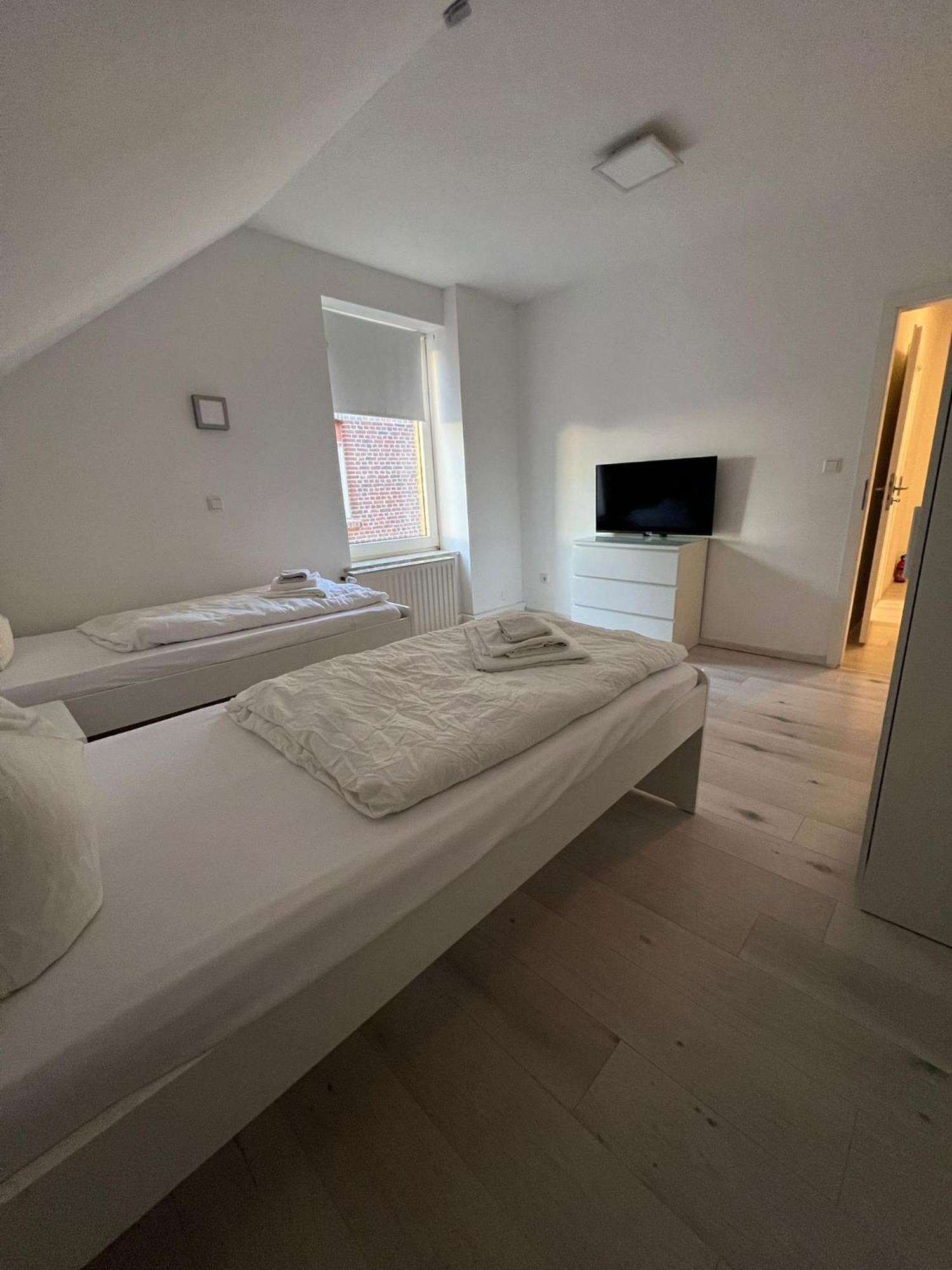 Premium Apartment Bochum Near Duesseldorf Airport Bagian luar foto