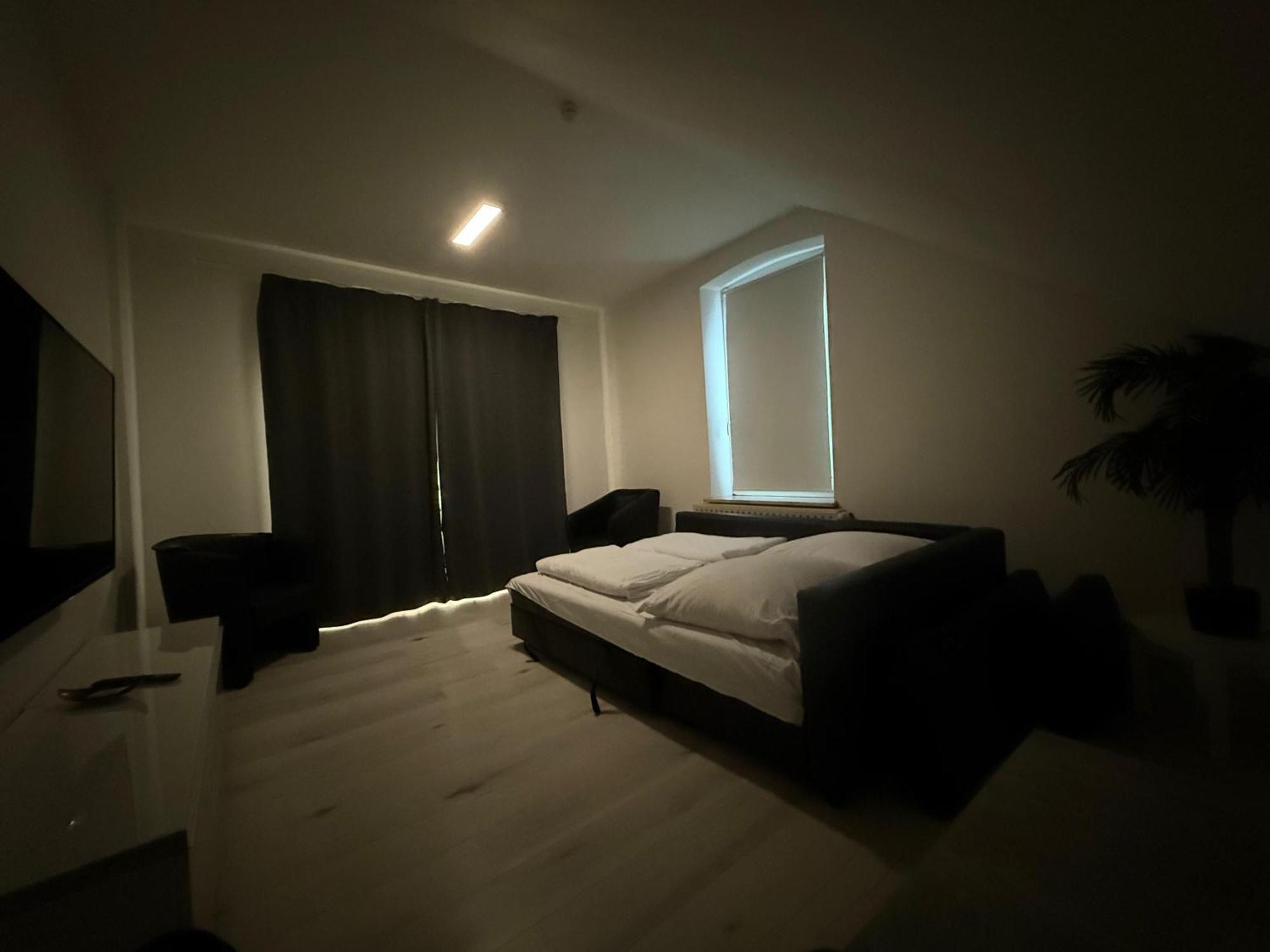 Premium Apartment Bochum Near Duesseldorf Airport Bagian luar foto